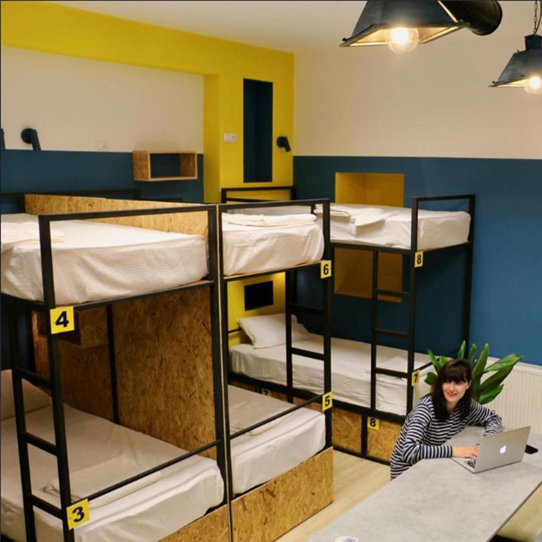 Scary Hostel 第比利斯 外观 照片