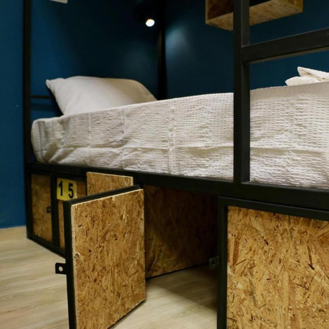 Scary Hostel 第比利斯 外观 照片