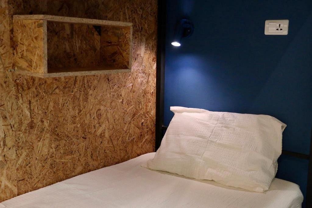 Scary Hostel 第比利斯 外观 照片